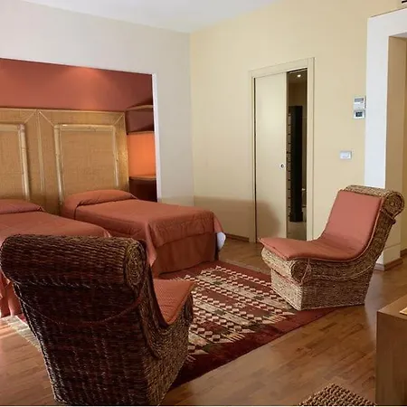 Couette-café Stella Charming & Luxury 4*