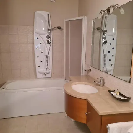 Stella Charming & Luxury Bed & Breakfast